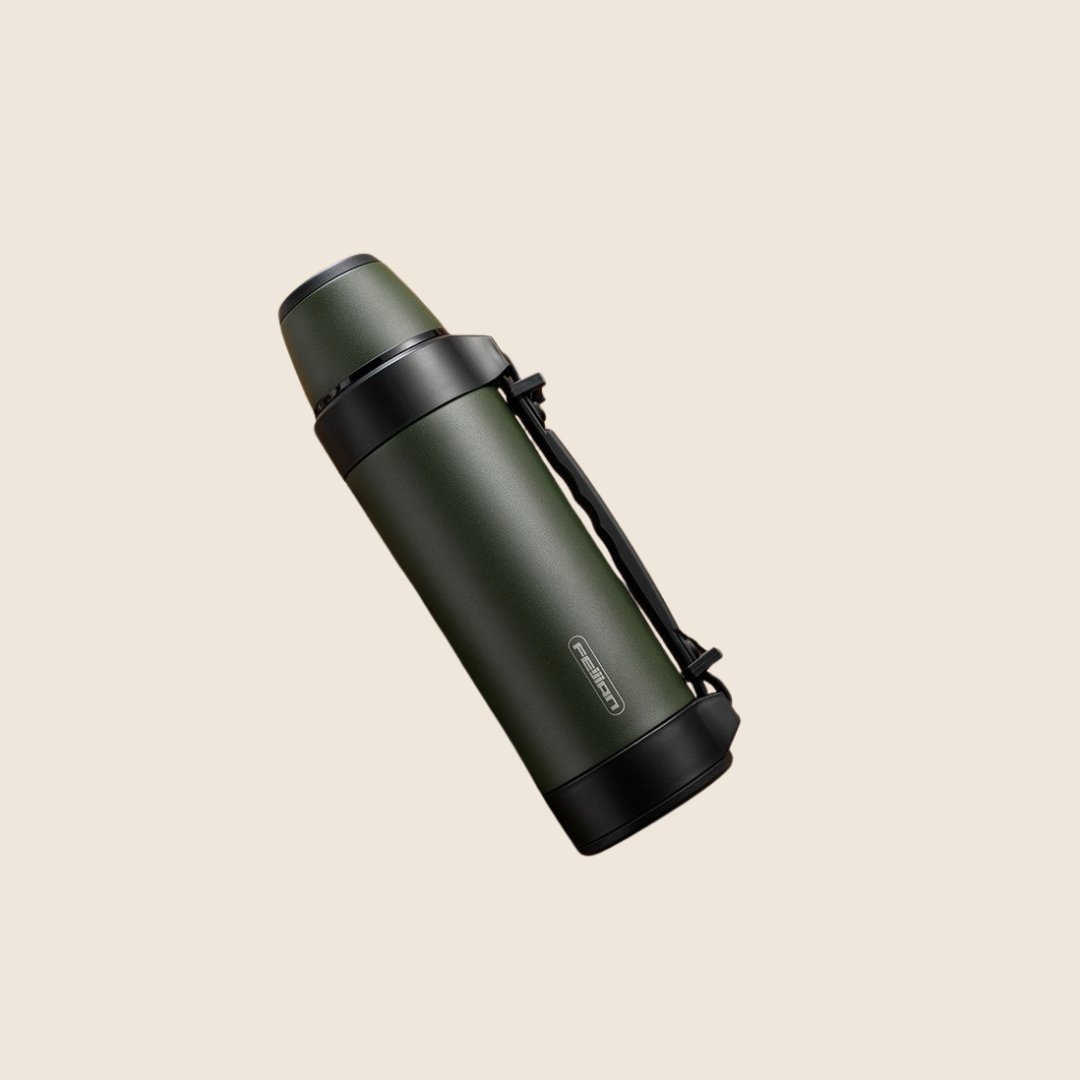 TRAVEL MUG